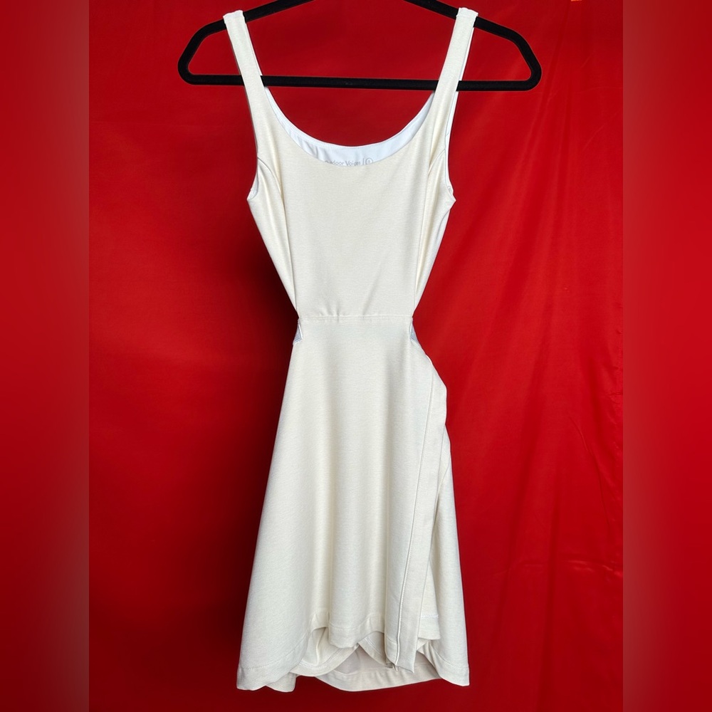 Outdoor Voices Court Dress in Cream unworn! - Picture 5 of 7